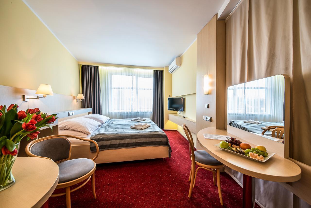 Hotel Jana Přerov Eksteriør bilde