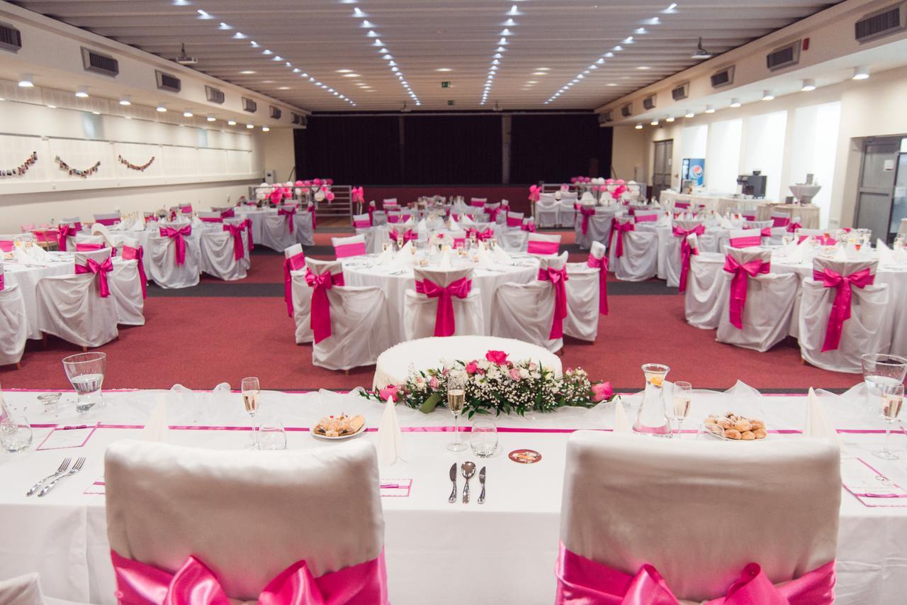 Hotel Jana Přerov Eksteriør bilde